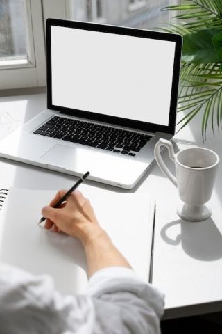 Minimalist Real Estate Business Letterhead